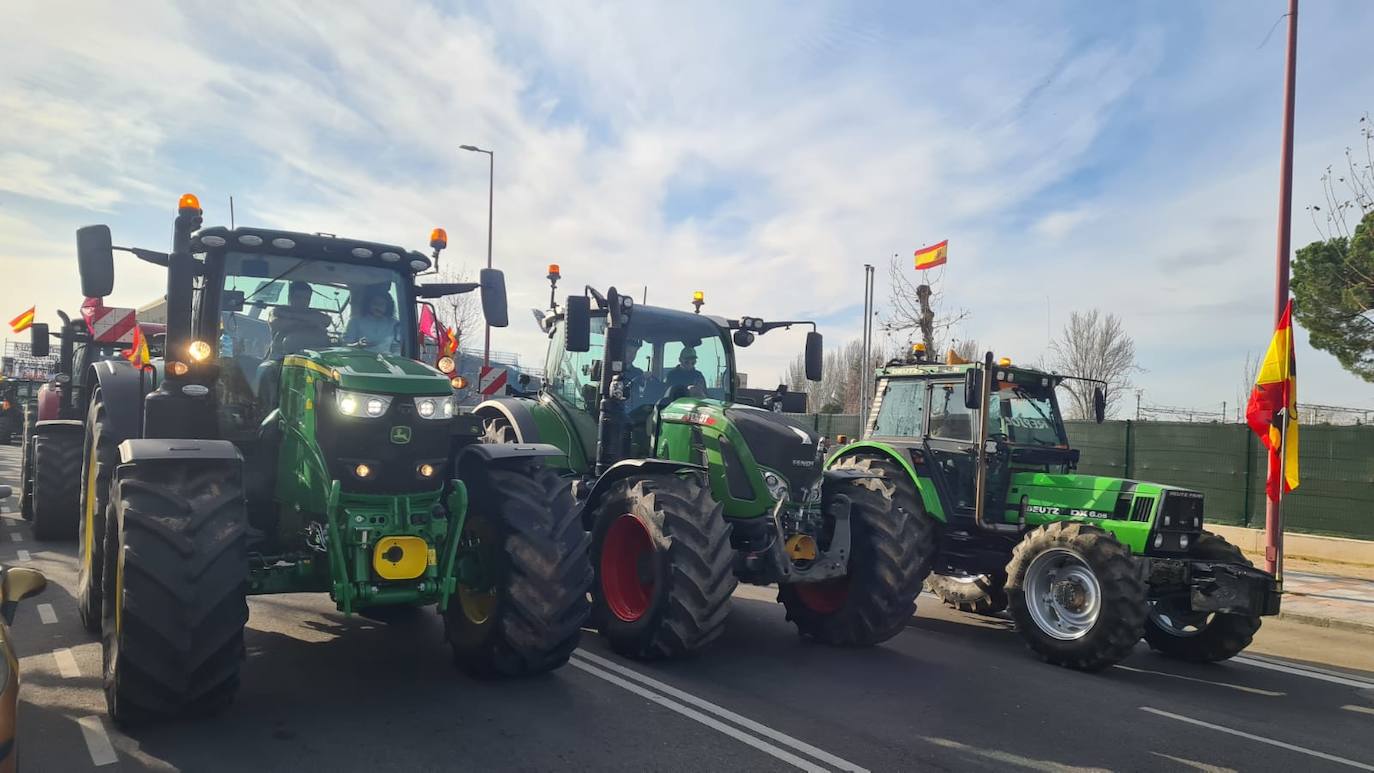 &#039;Tractorada&#039; del sector agrario en León