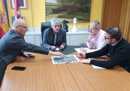 Encuentro entre representantes del Ayuntamiento de Villaquilambre y la Delegación Territorial de la Junta en León.