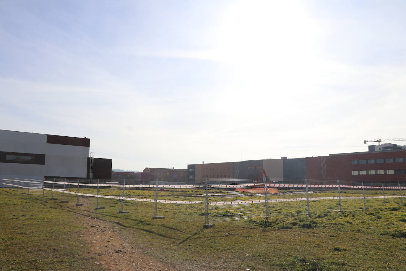 La ULE levanta su Casa del Estudiante