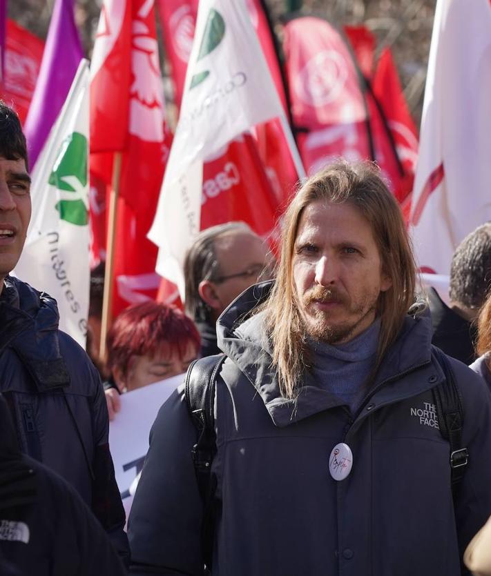 Imagen secundaria 2 - Miles de personas exigen a la Junta «respeto» por Castilla y León