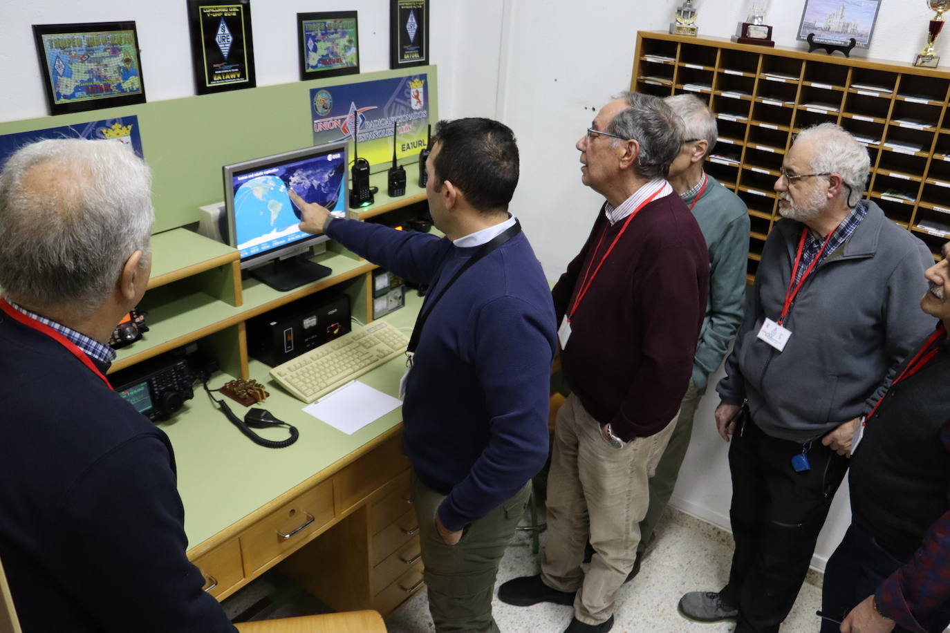 Los radioaficionados de León