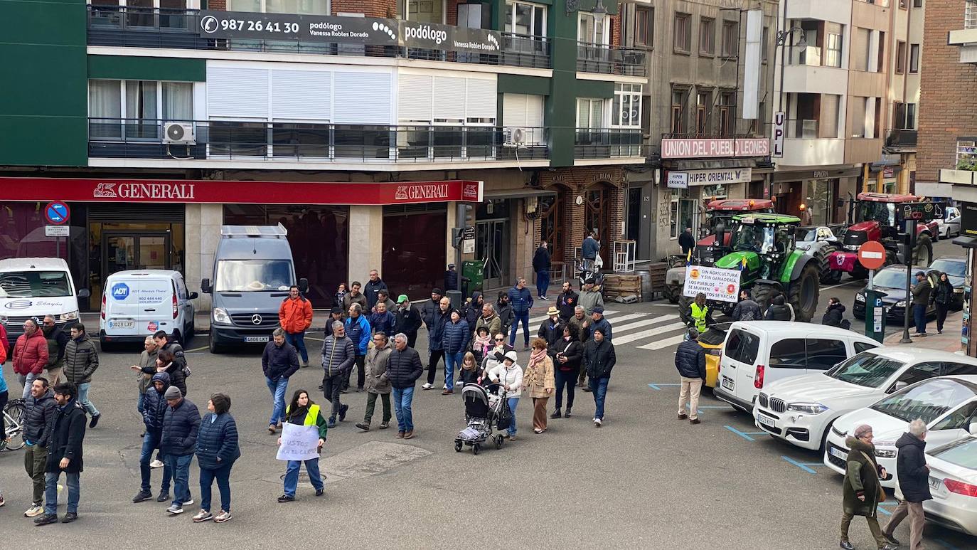 Revive la tractorada de las Opas desde dentro