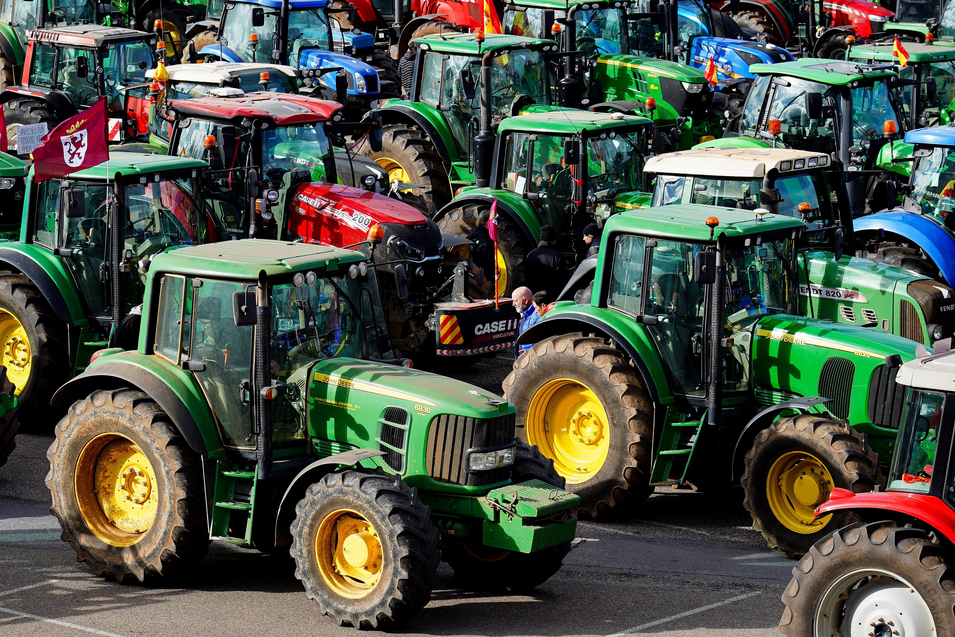 Todas las imágenes de la tractorada de las Opas