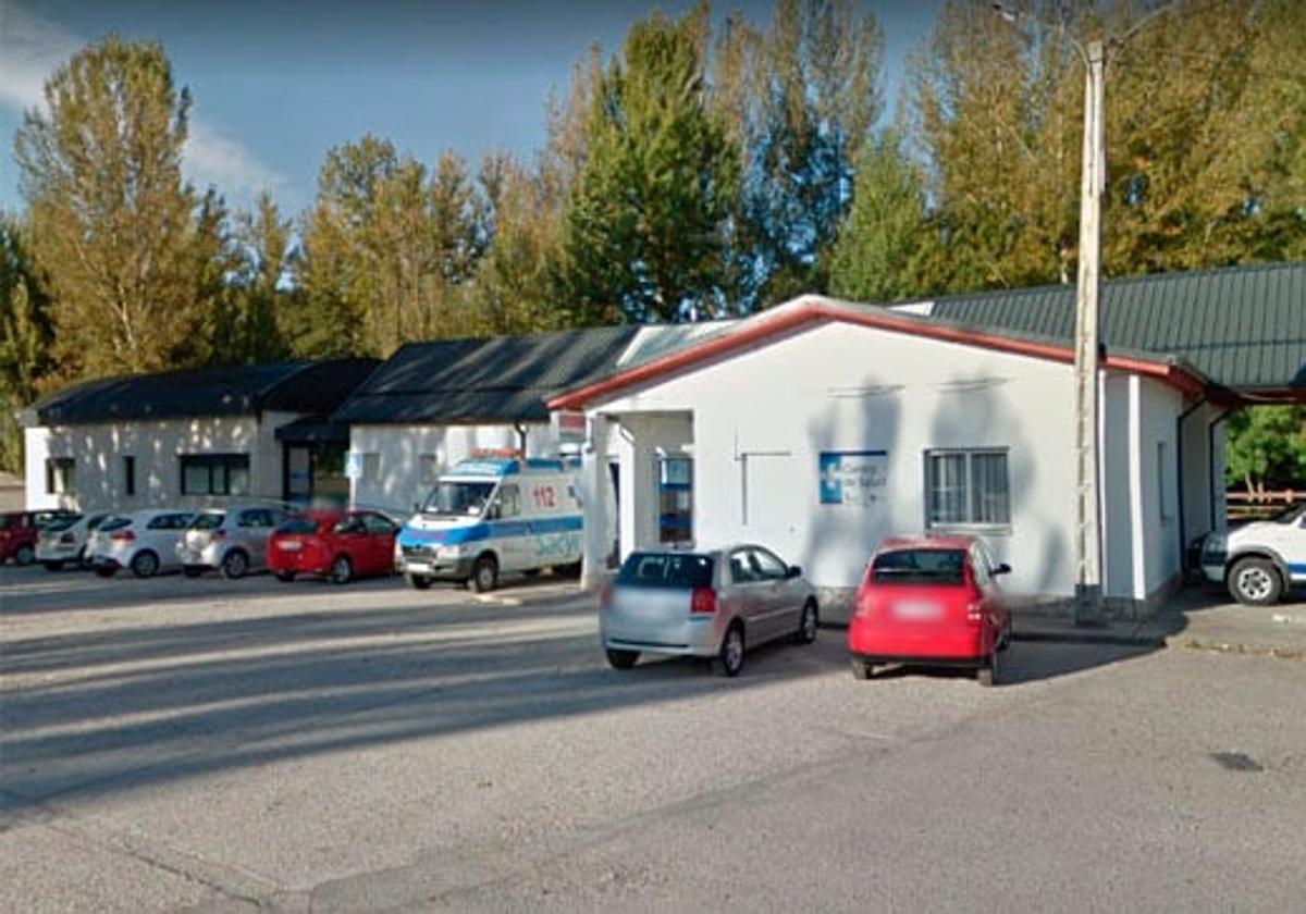 Denuncian un derrame de 200 litros de gasoil en el centro de Salud de La Magdalena