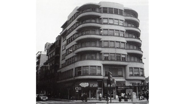 Imagen antes - El edificio que cambió la arquitectura de León: La Casa Arriola