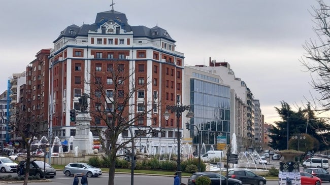 Imagen antes - El entorno de la plaza más famosa de León