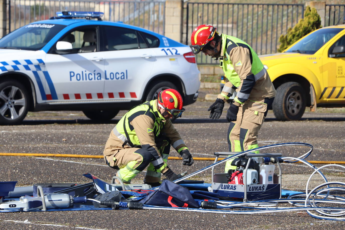 Simulacro efectuado por el cuerpo de Bomberos de León.