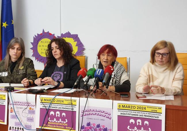 Rueda de prensa de la comisión 8M en León.