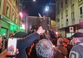 La procesión de Genarín saliendo desde Puerta Moneda, el año pasado.