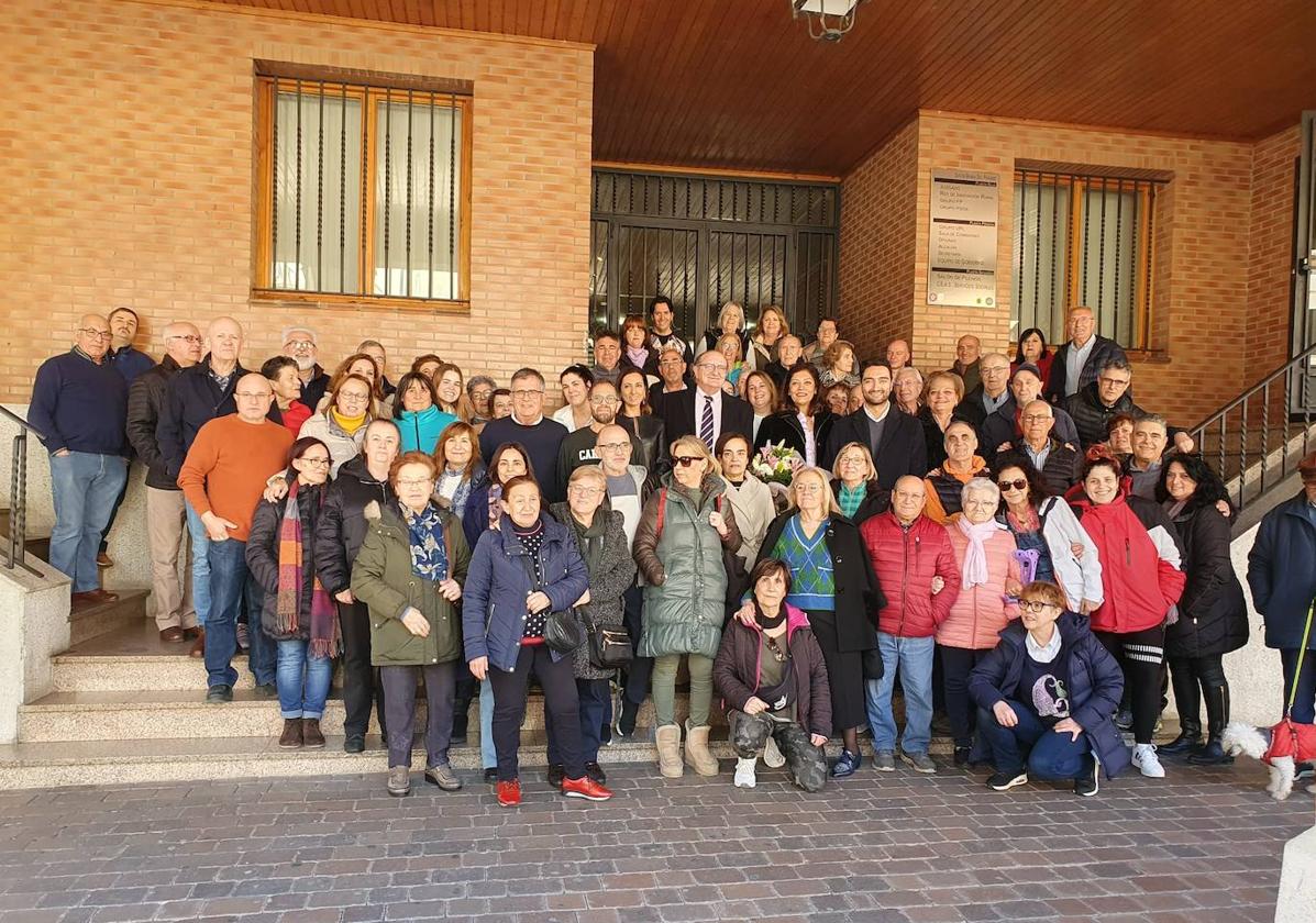 Homenaje al médico que se retira.