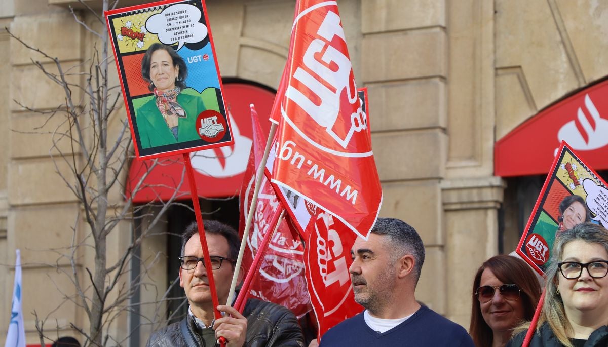 El sector de la banca de León reivindica subidas salariales