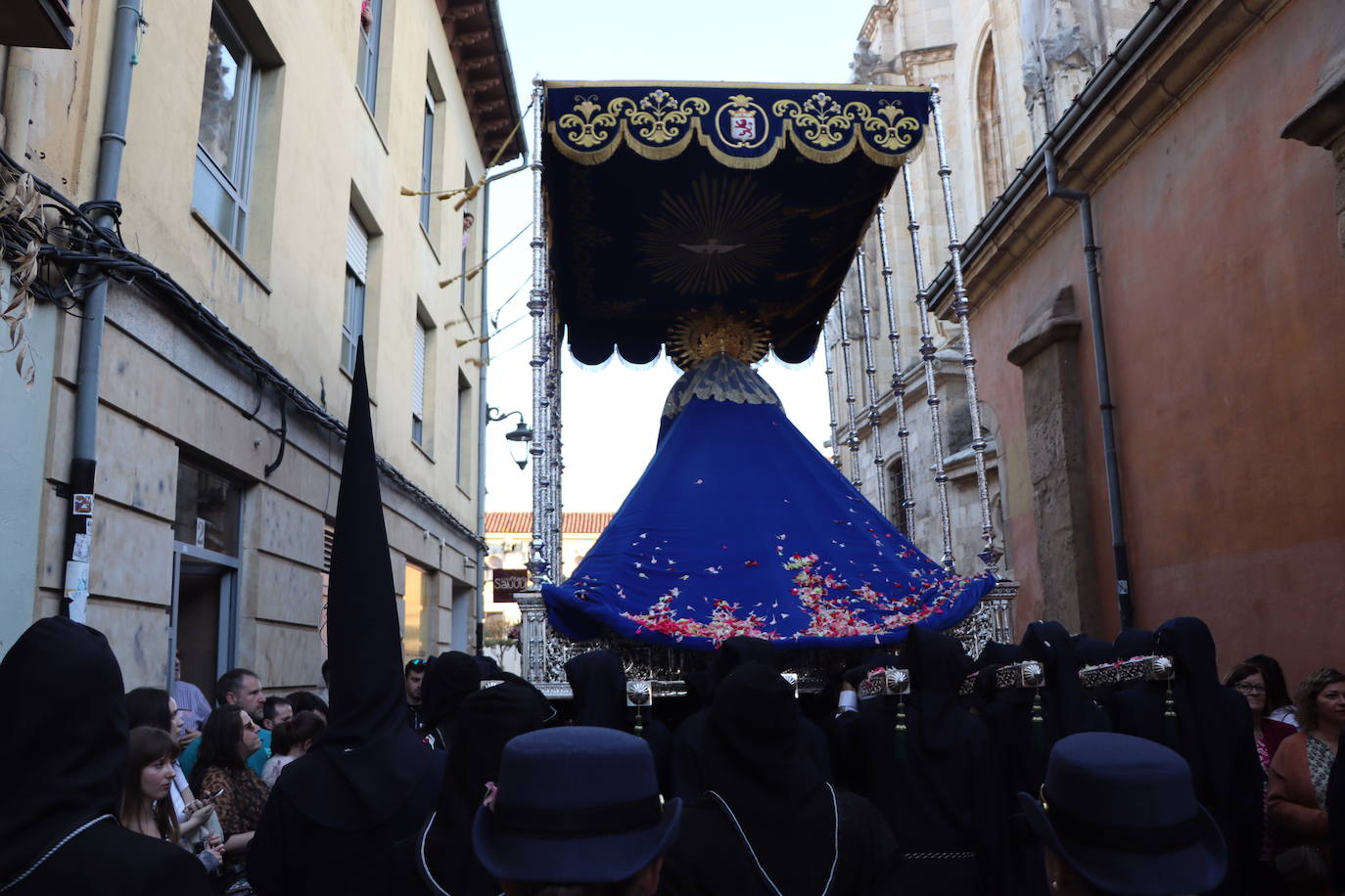 Procesión Camino de la Pasión y de la Esperanza en León