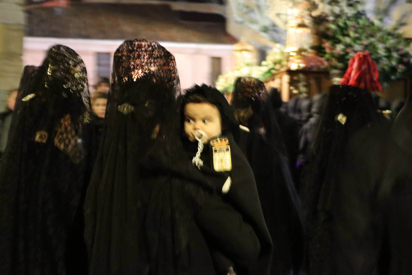 Las mejores imágenes de la Procesión Virgen de la Amargura