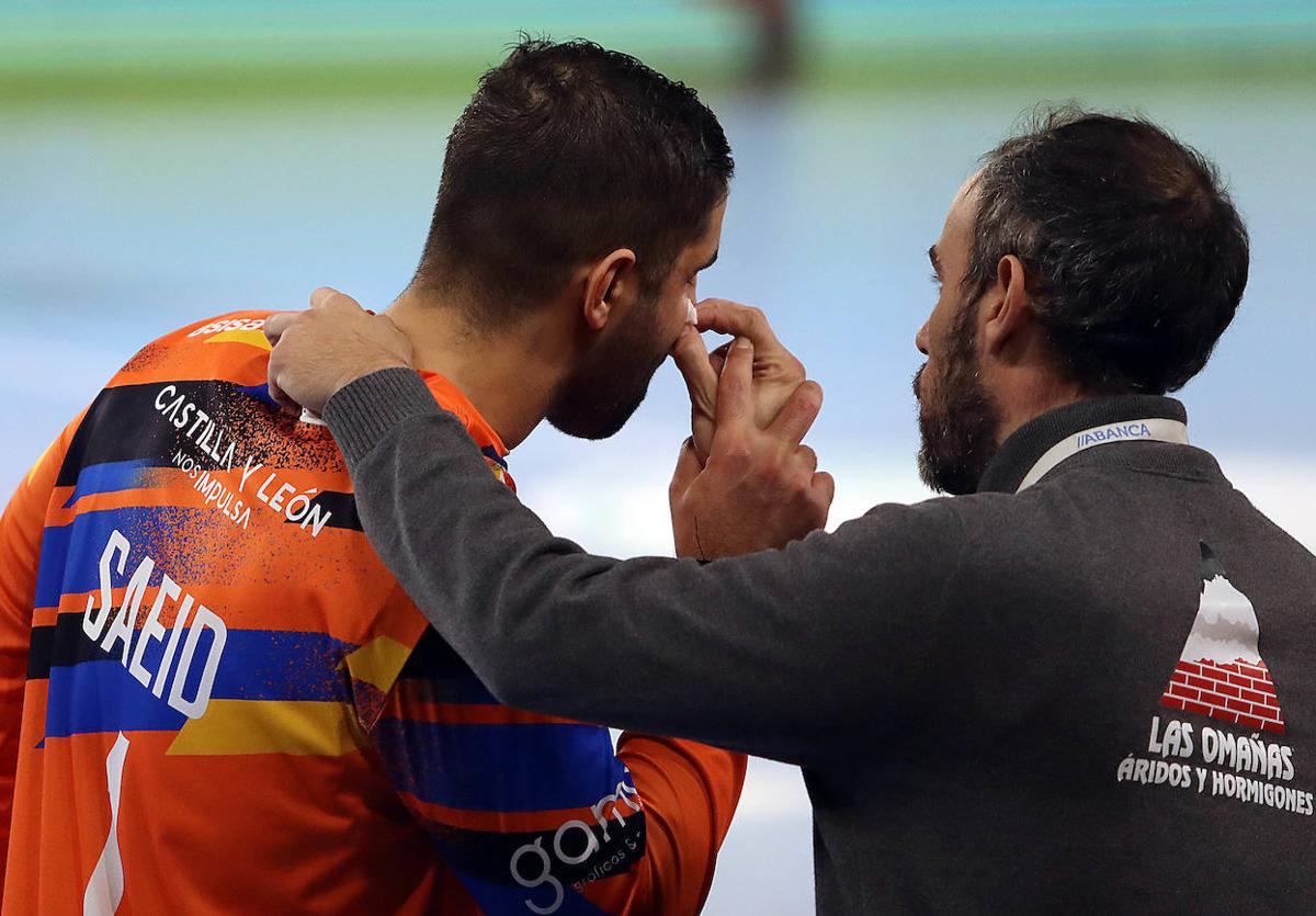 Saeid, en un partido con el Abanca Ademar.