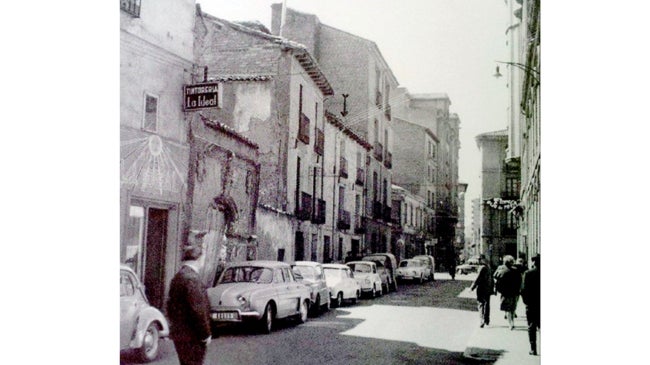 Imagen después - León se levanta contra los franceses: la avenida Independencia y Arco de Ánimas