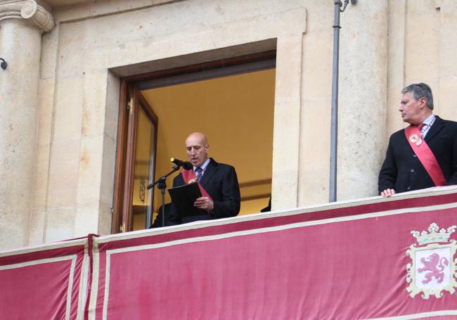 El alcalde de León, da permiso a la celebración de los actos de las Siete Palabras en Viernes Santo.