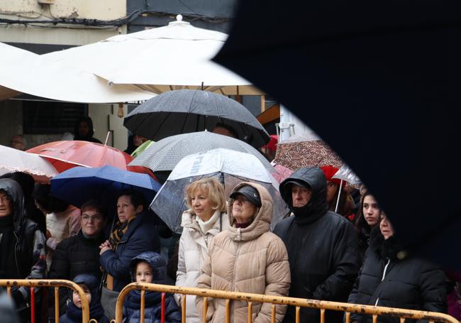 El público esperando a que de comienzo el acto en San Marcelo