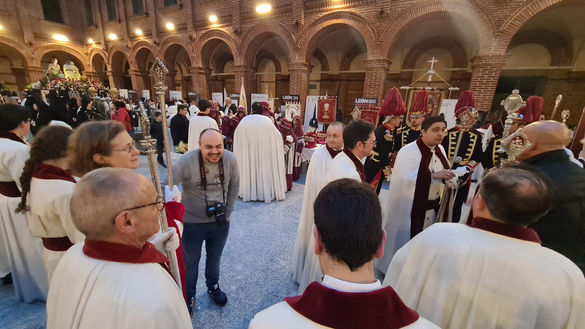 Las imágenes de la suspensión de la Sagrada Cena