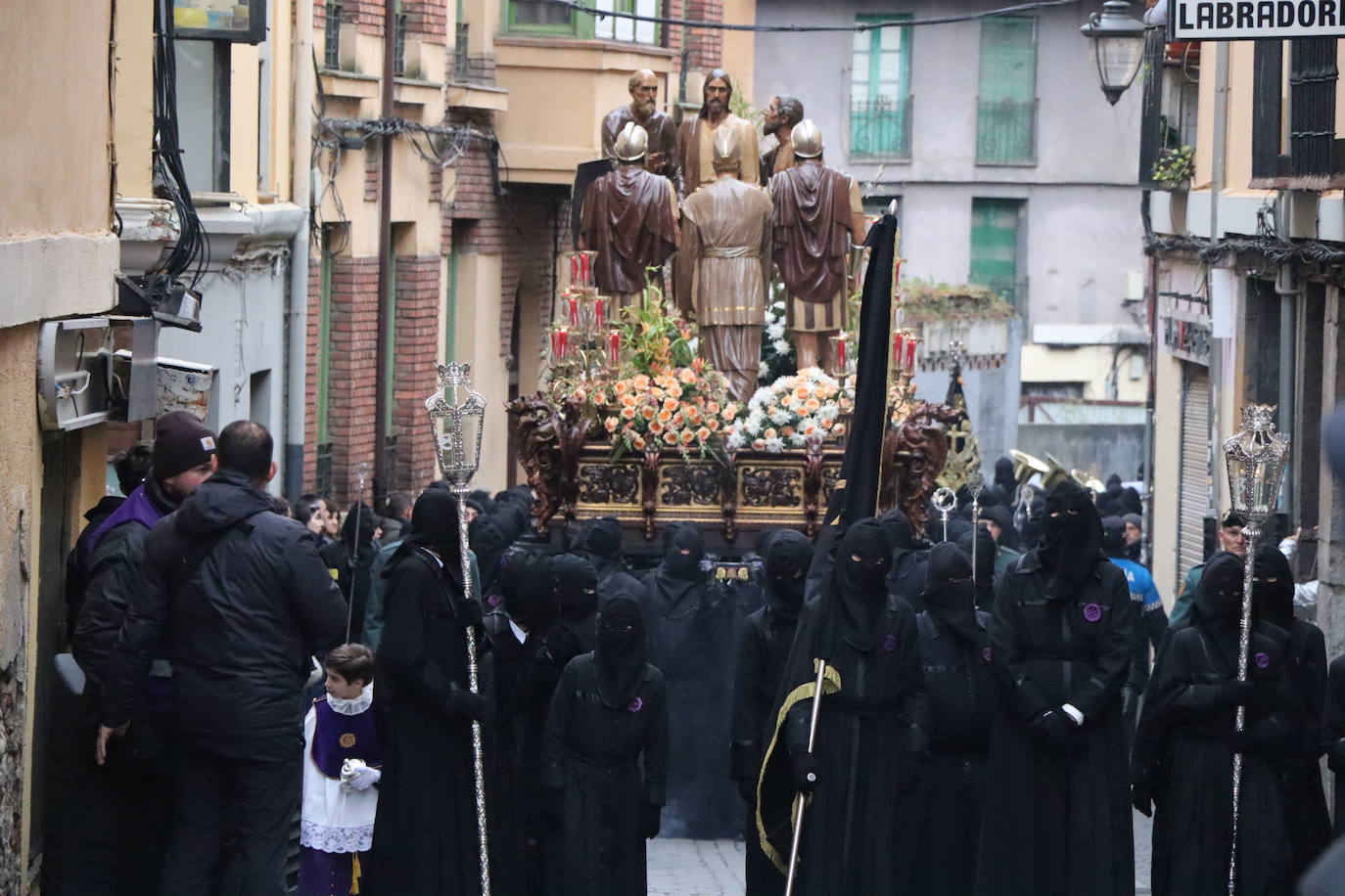 Las mejores imágenes del Encuentro en la Procesión de los Pasos