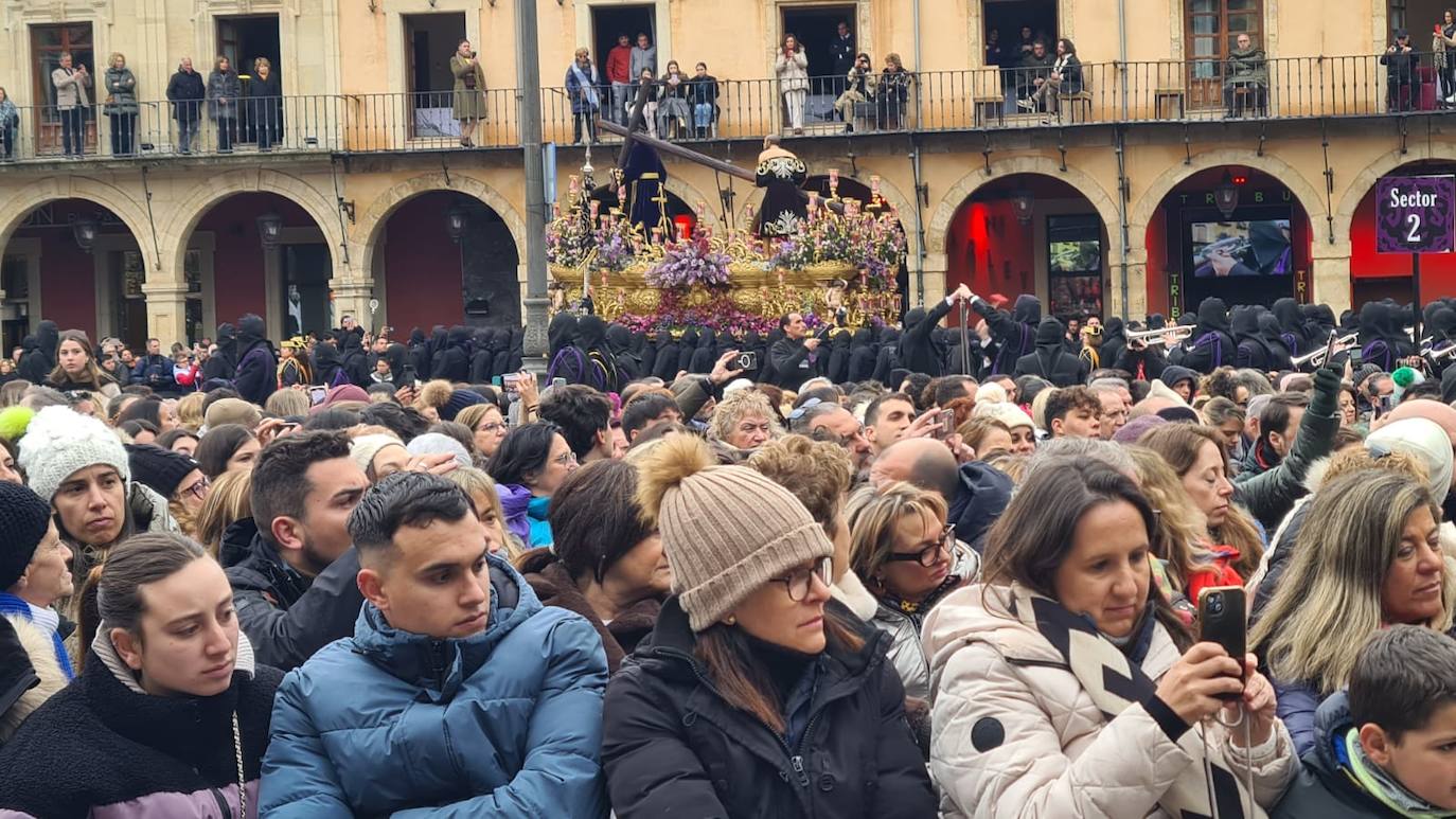 ¿Estuviste en la Plaza Mayor de León? Búscate