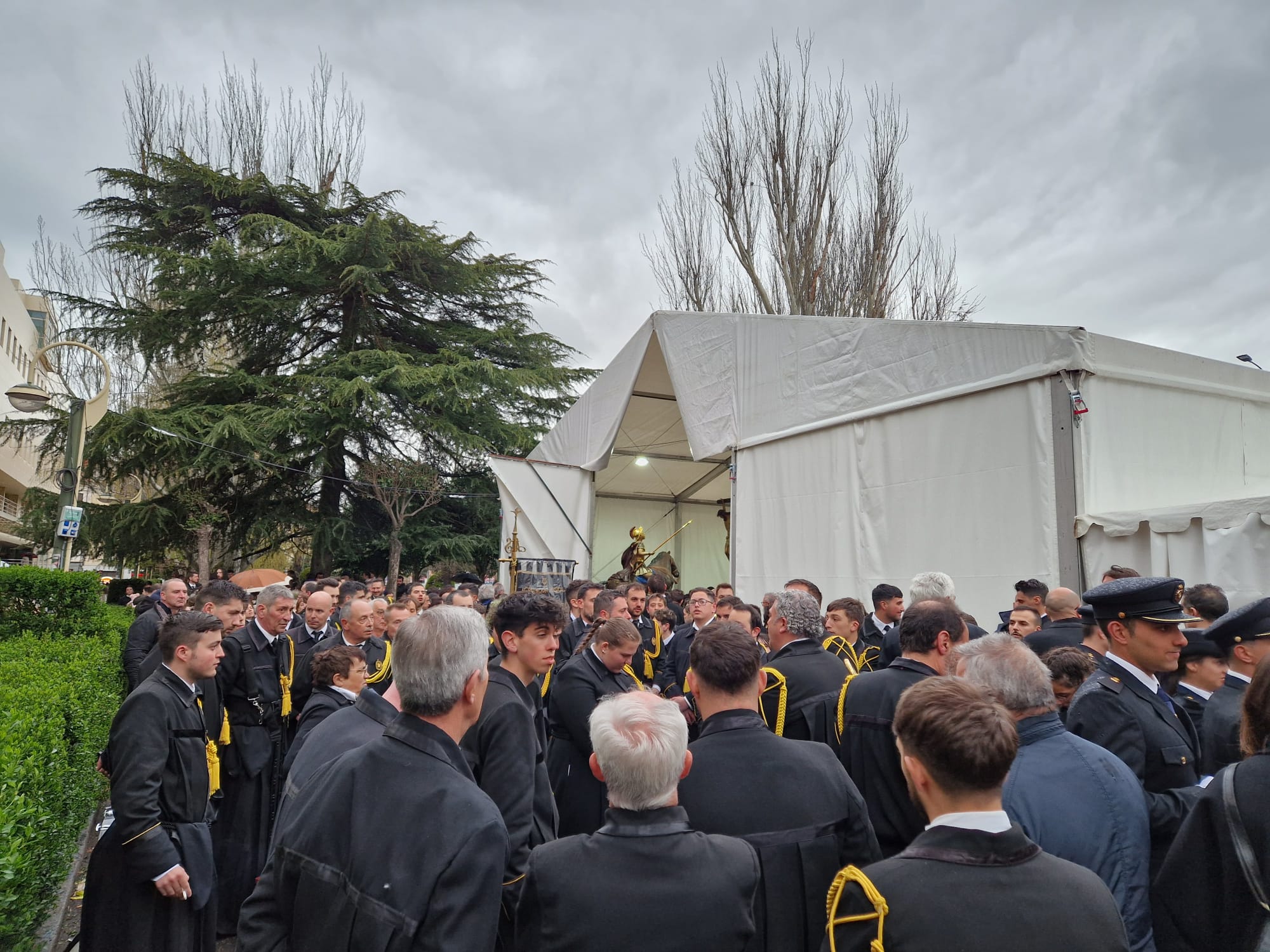 Solemne y Oficial Procesión del Santo Entierro