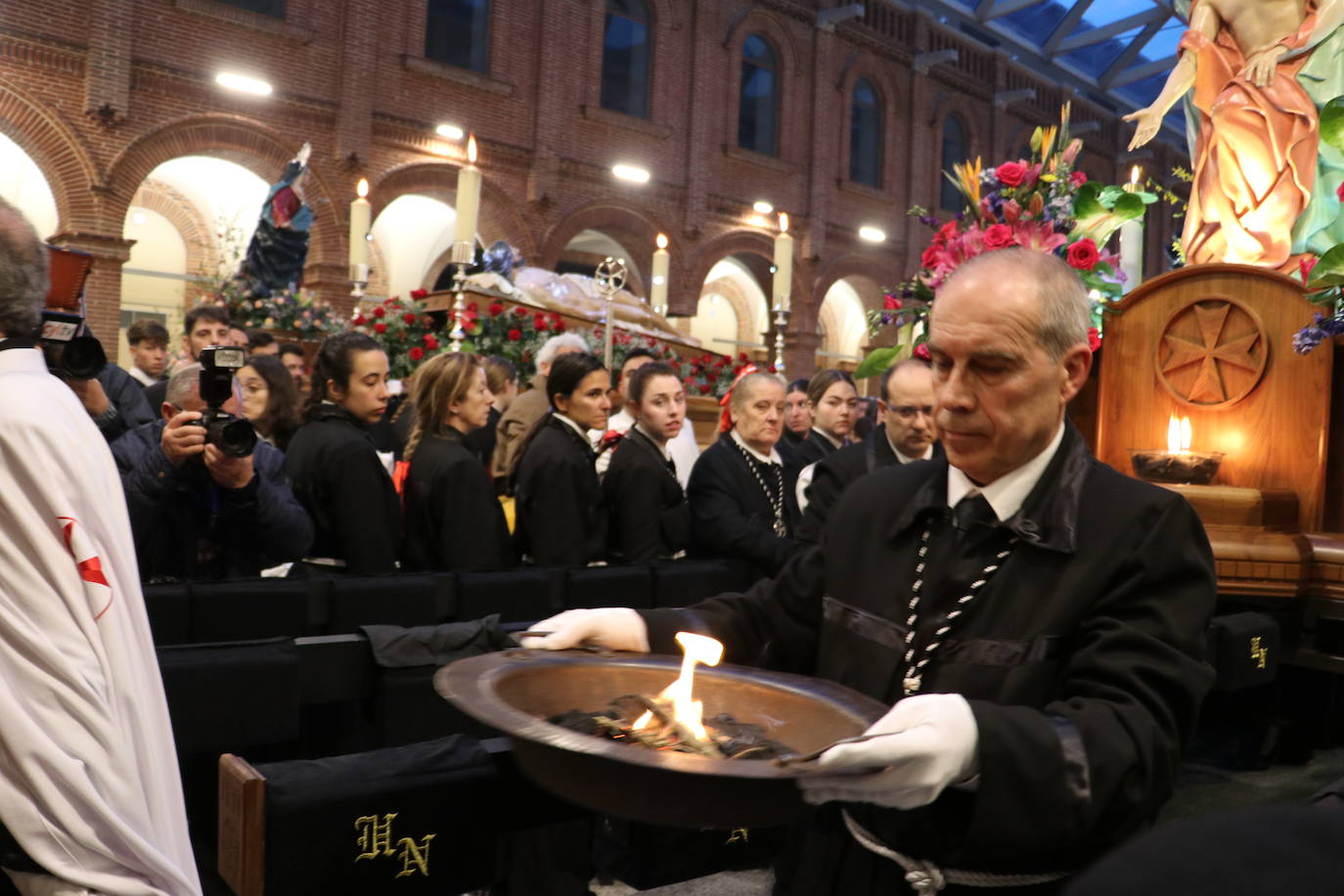 Las imágenes de la suspensión de la Procesión Camino de la Luz