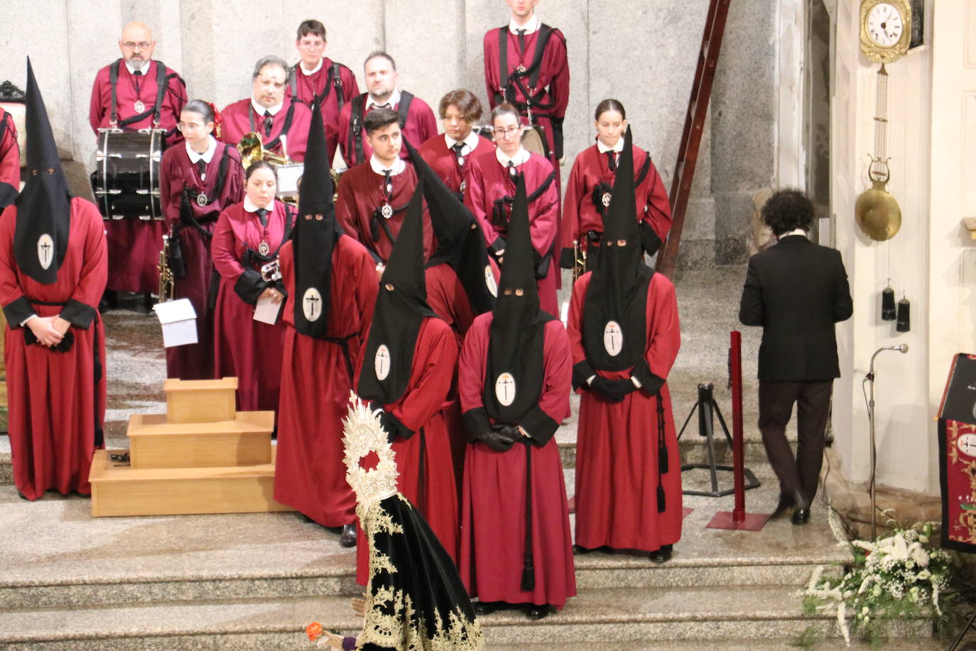 Procesión del santo Cristo del Desenclavo en León