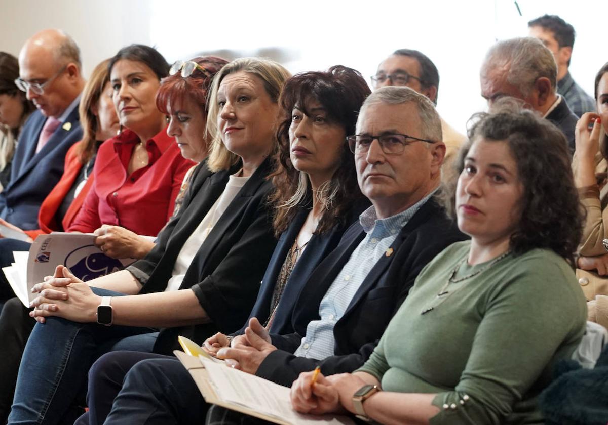 La ministra de Igualdad, Ana Redondo, y la consejera de Familia, Isabel Blanco, inauguran la jornada Mujeres y Vida en el medio rural, organizada por COAG Castilla y León y CERES.