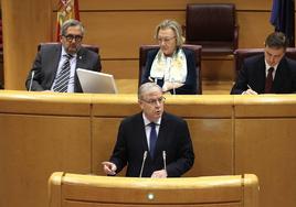 El senador leonés Antonio Silván, en el Senado.