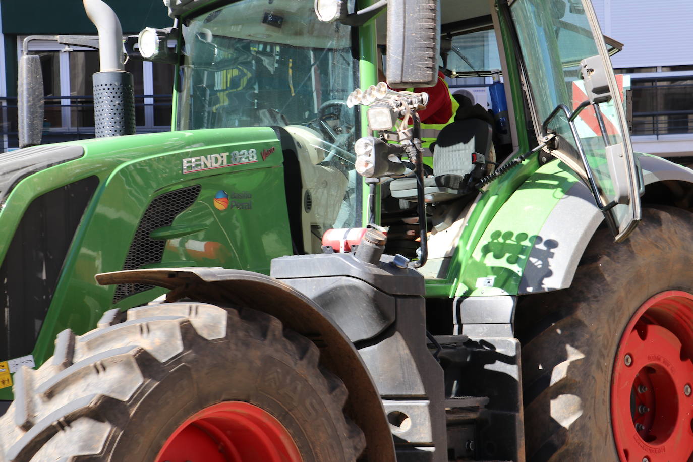 Tractorada por las calles de León
