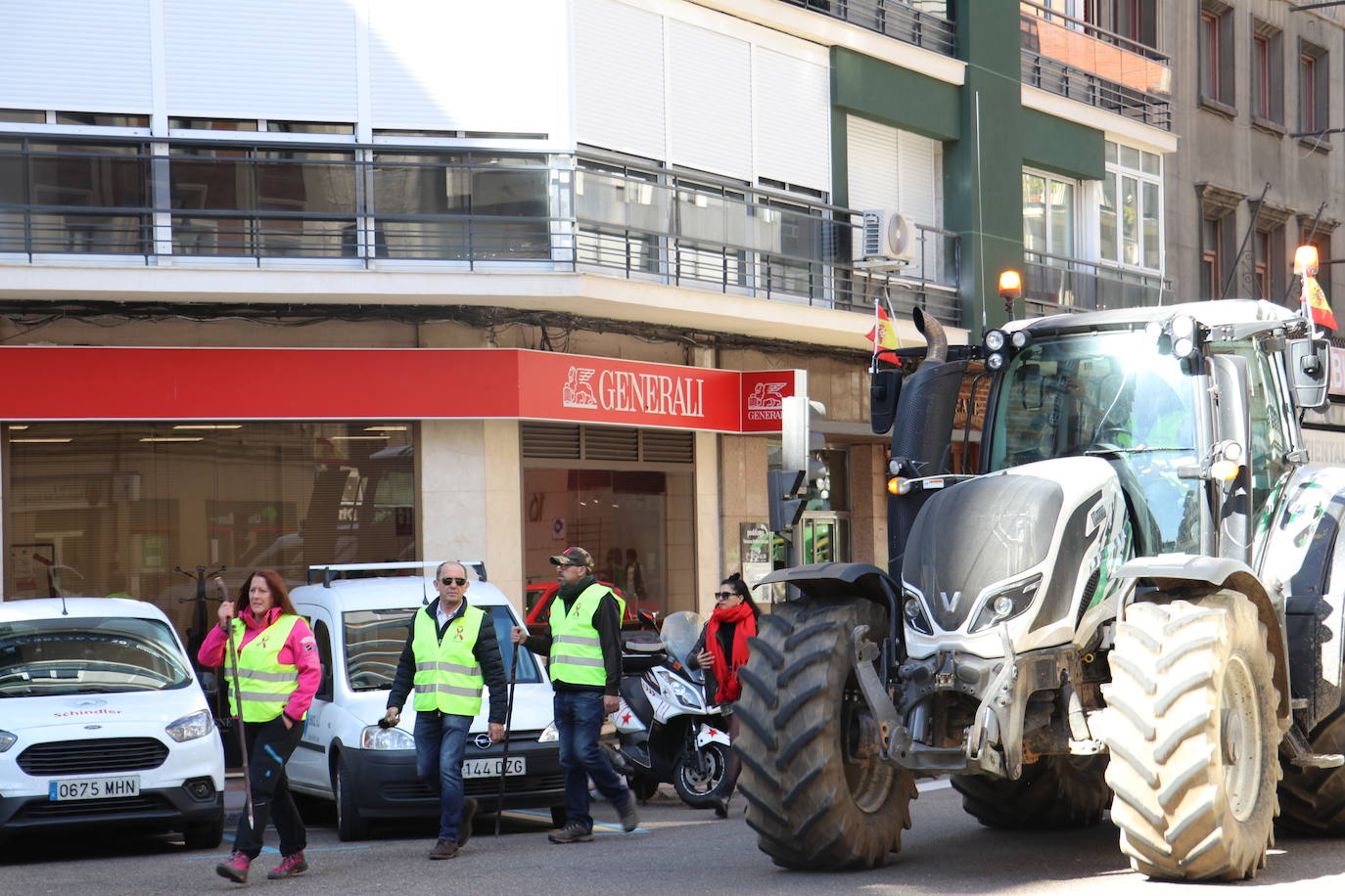 Tractorada por las calles de León