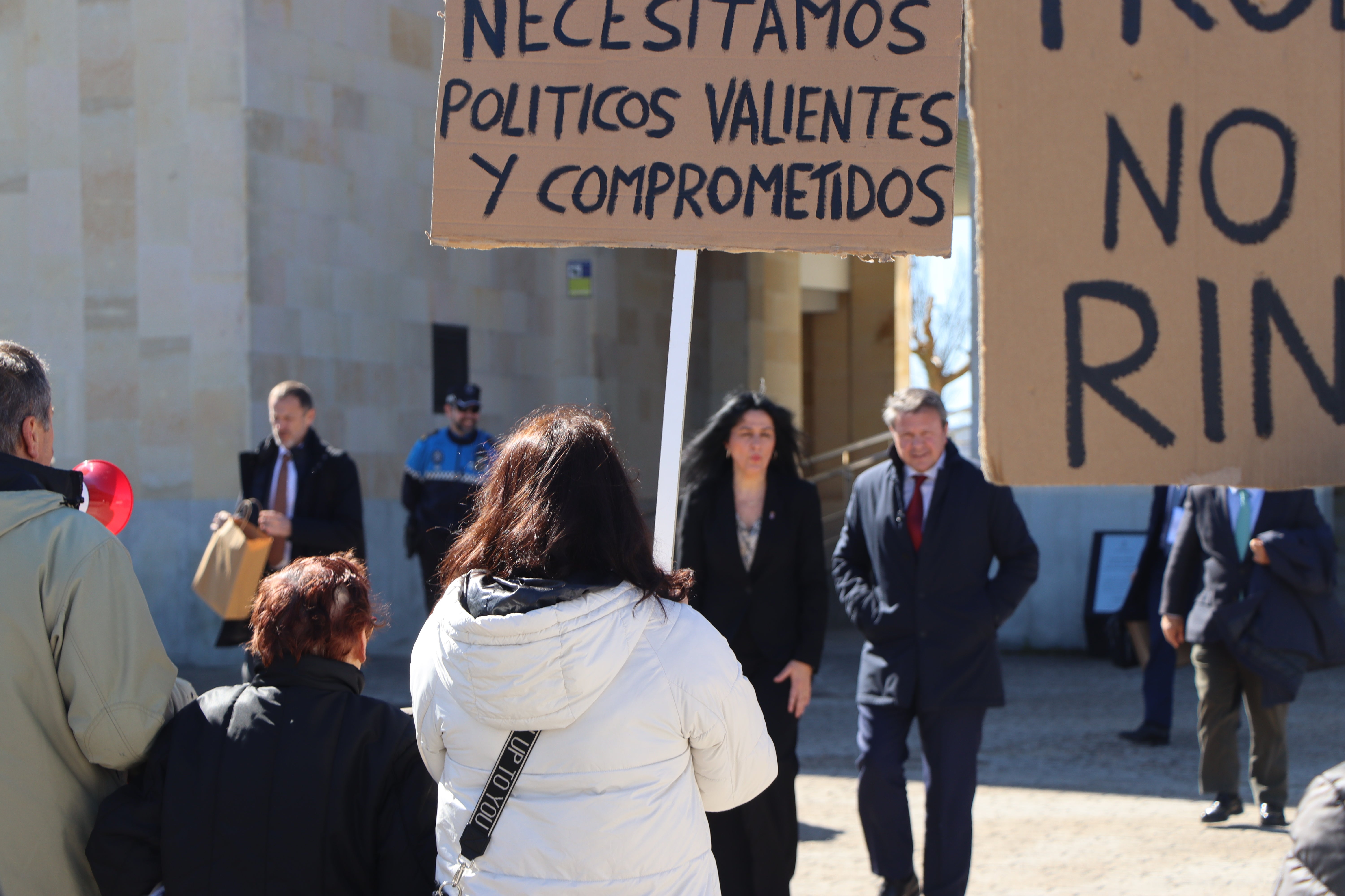 Las imágenes de la reunión por el soterramiento de San Andrés