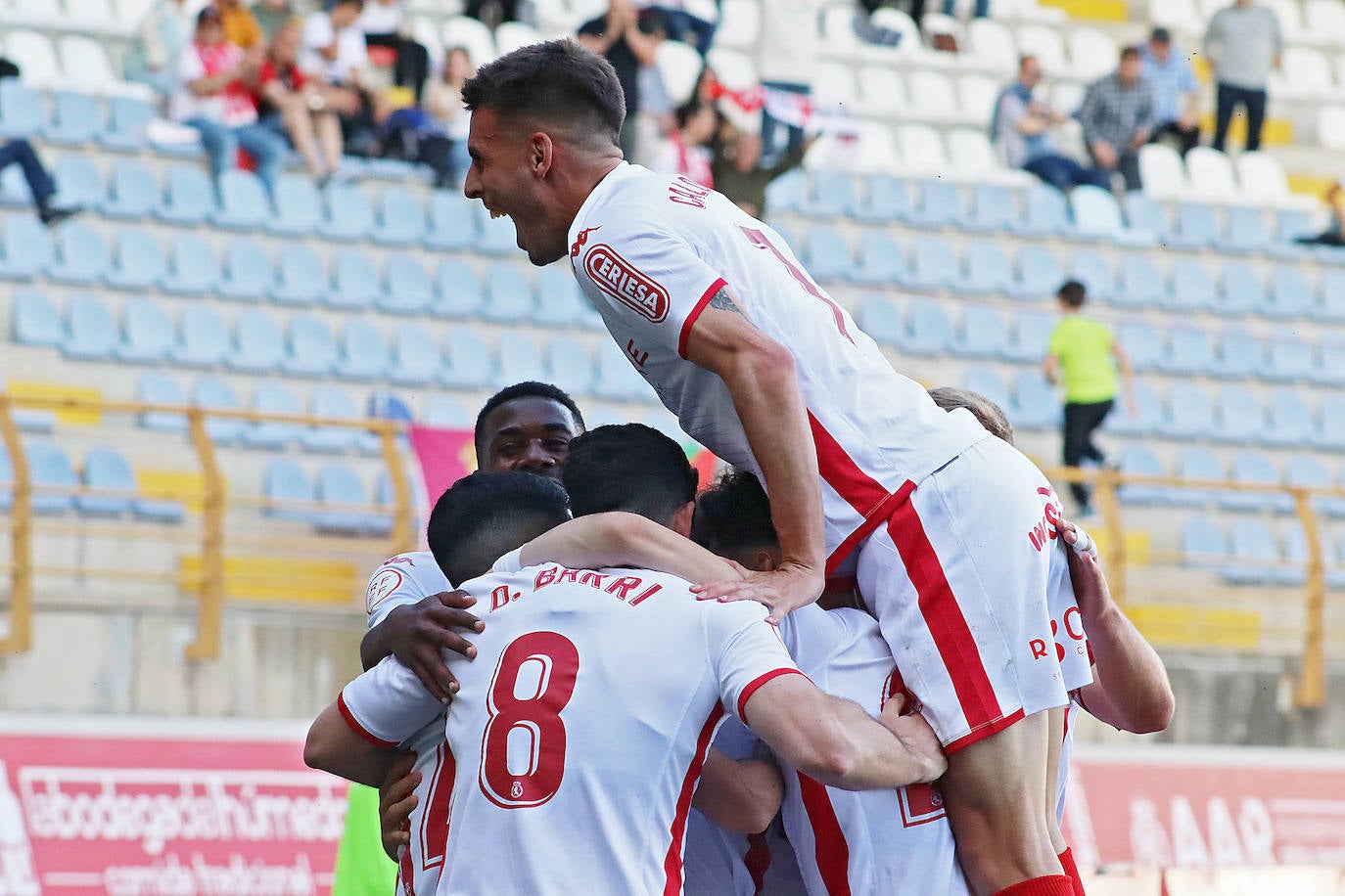 Imágenes del Cultural-Real Sociedad B