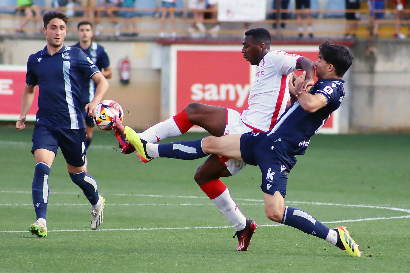 Imágenes del Cultural-Real Sociedad B