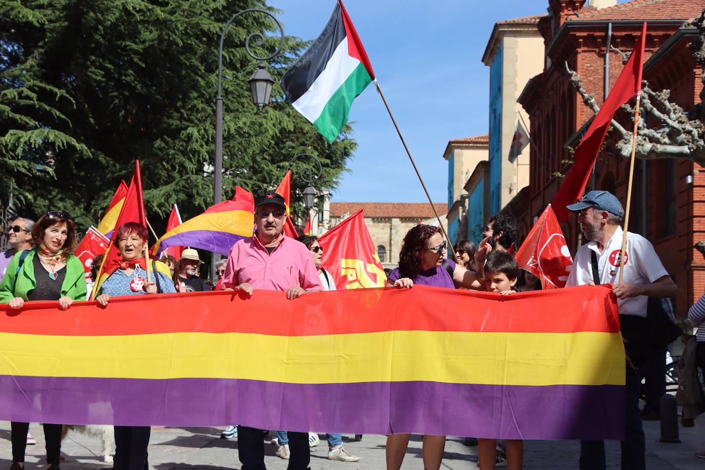 magen de la manifestación a favor de la república en León.