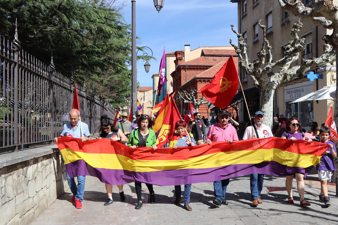 magen de la manifestación a favor de la república en León.