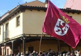 UPL regalará silbatos y banderas de León.