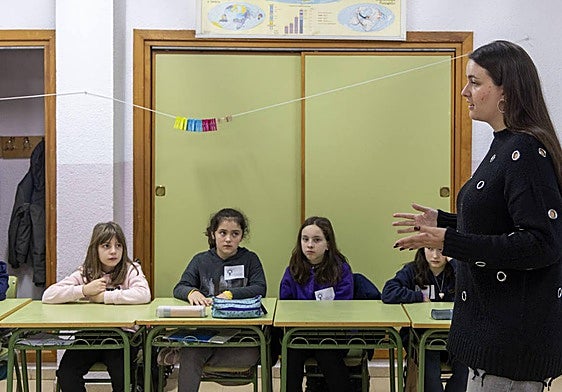 Centro escolar en la comunidad autónoma.