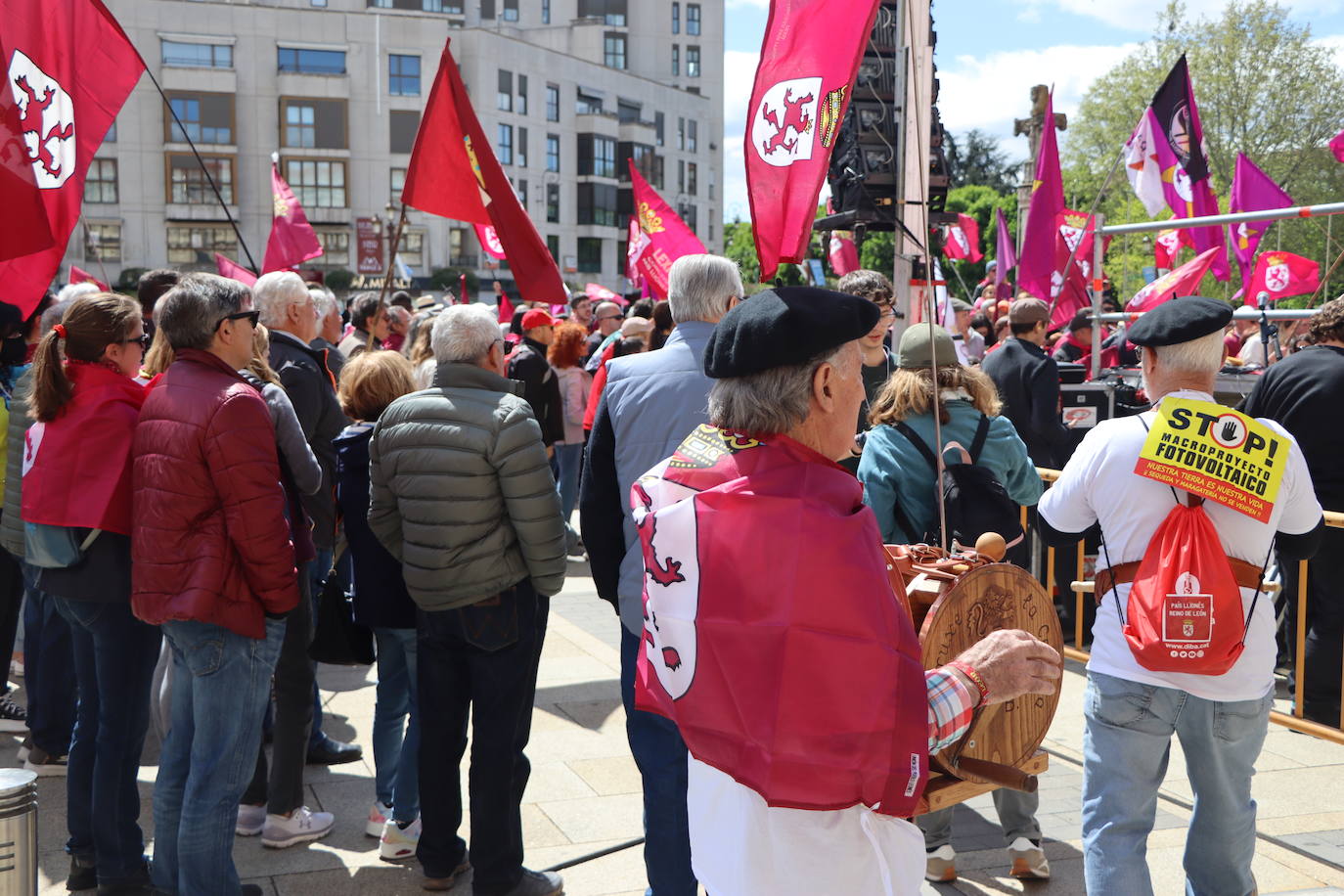 Manifestación por la autonomía leonesa en el Día de Castilla y León