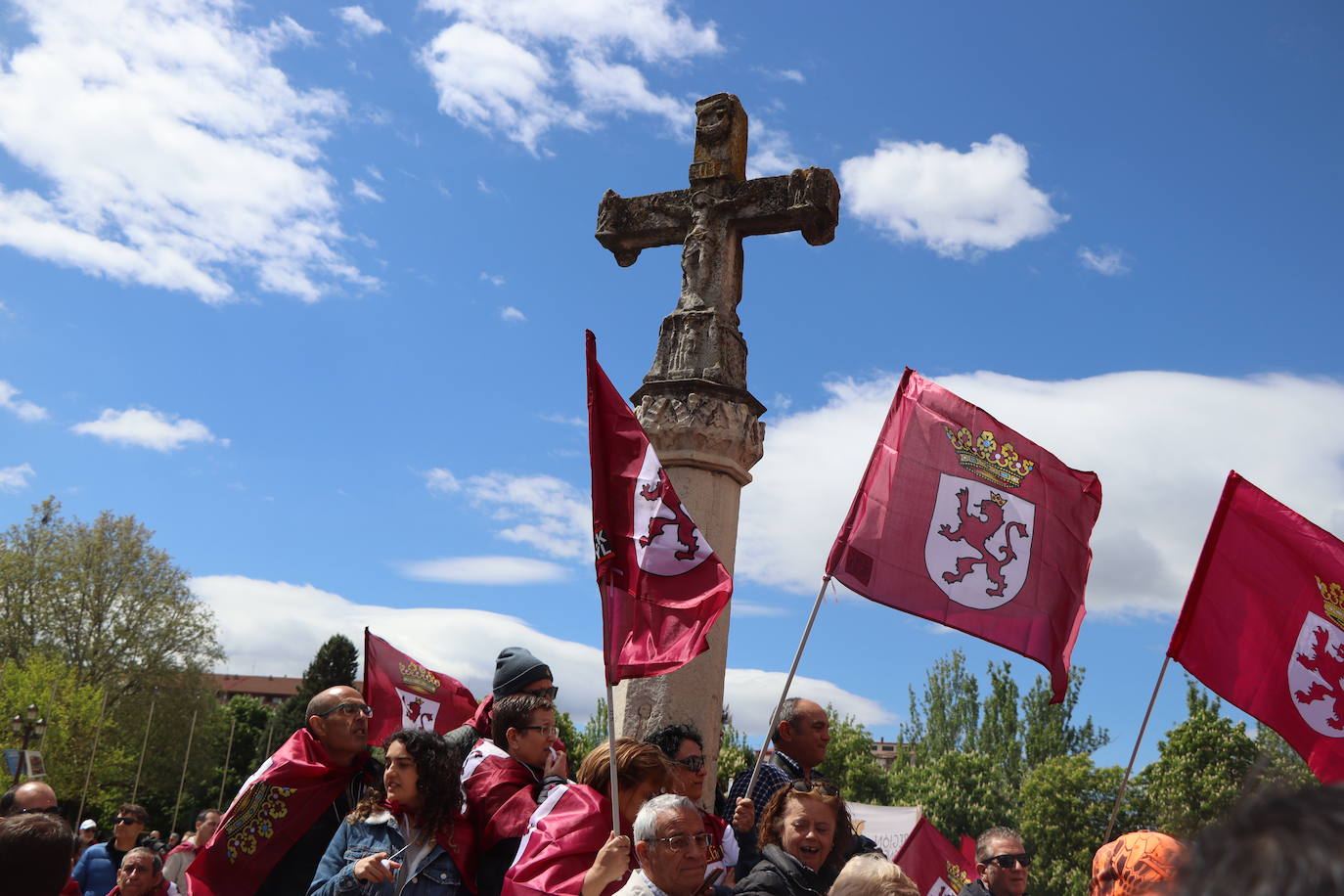 Manifestación por la autonomía leonesa en el Día de Castilla y León