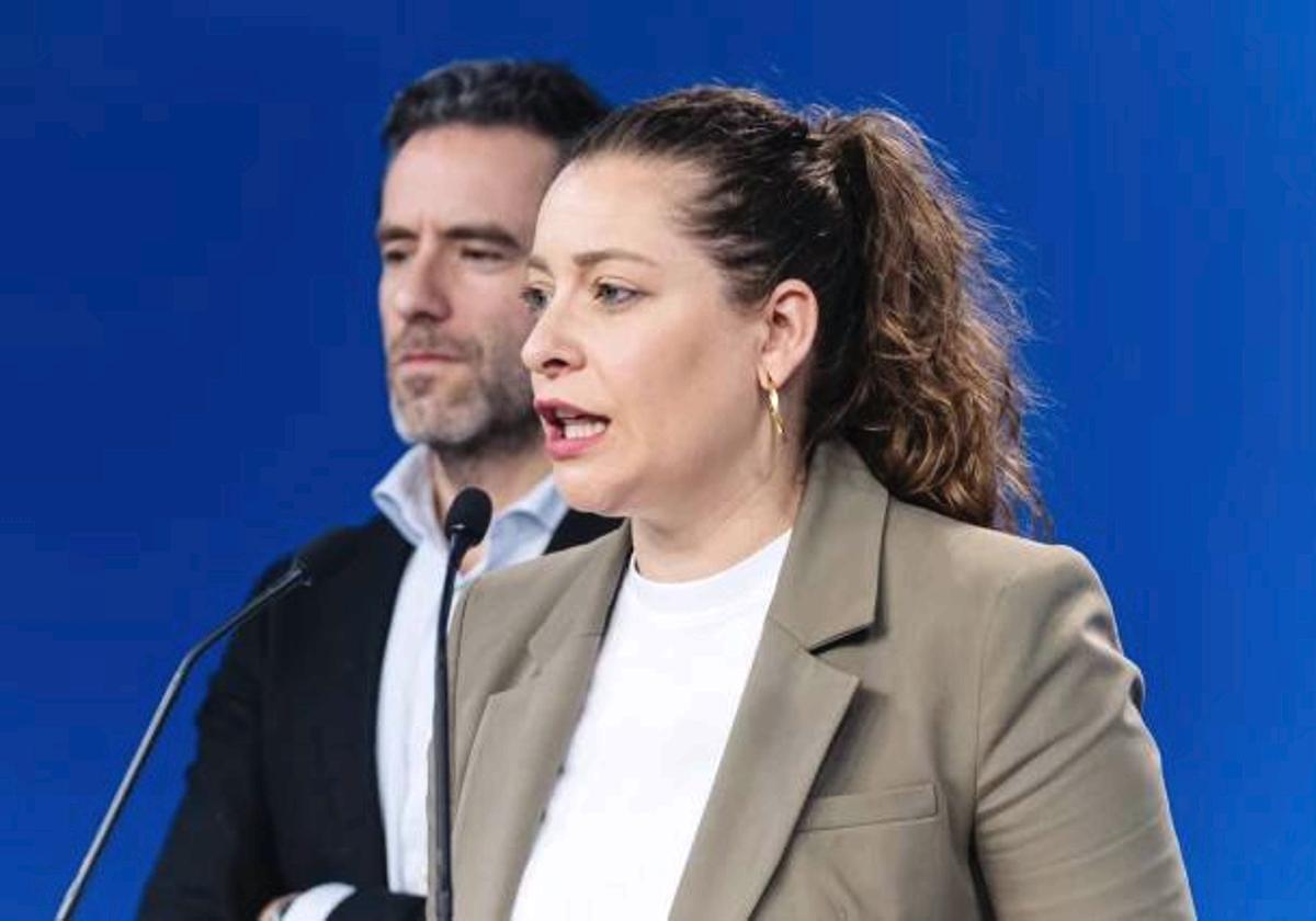 Ester Muñoz y Borja Sémper.
