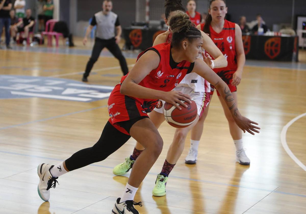 Cesarina Capellán fue la más destacada del equipo leonés.