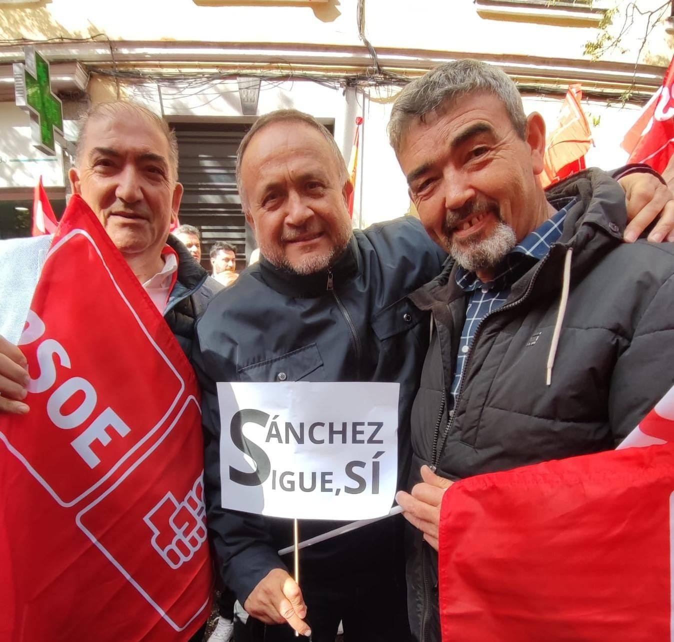 El PSOE de León muestra su apoyo a Pedro Sánchez