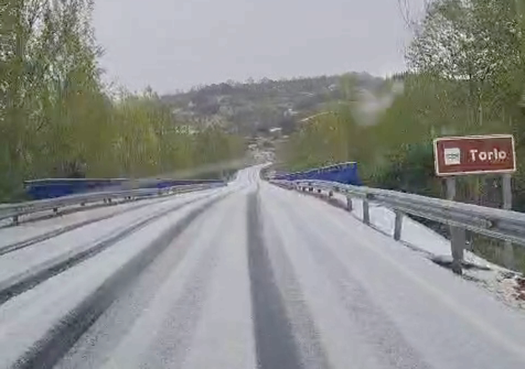 La nieve sorprende y ha regresado a León.