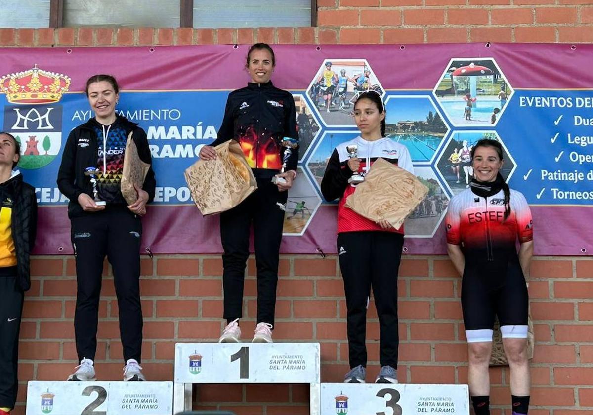 Pérez y Fernández reinan en el duatlón de Santa María del Páramo