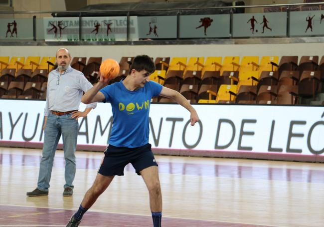 Partido por la inclusión entre Soltra y Ademar León