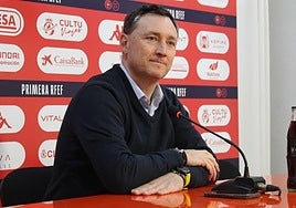 Llona: «Tenemos que apurar todas las opciones»