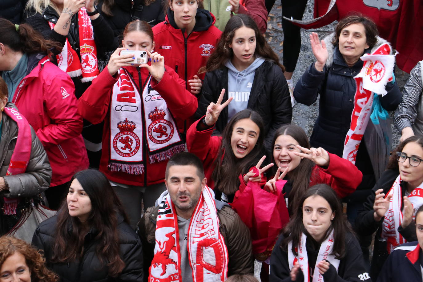 La afición recibe a la Cultural de baloncesto
