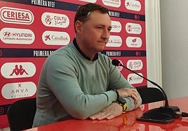 Raúl Llona, entrenador de la Cultural.