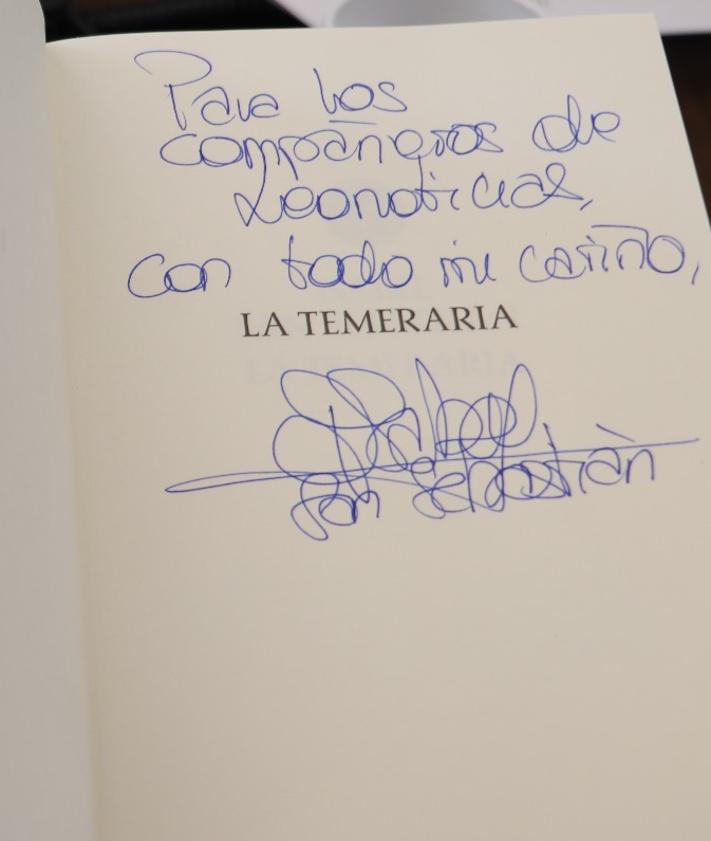 Imagen secundaria 2 - «Primero estuvo León y luego Castilla. Esto no es política, es historia»